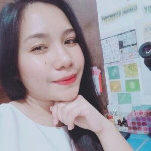 Queene Lusañes profile icon