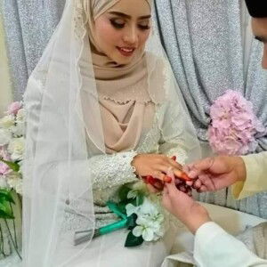 Nur Ruwaida profile icon