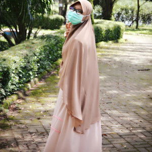 rara lorensia profile icon