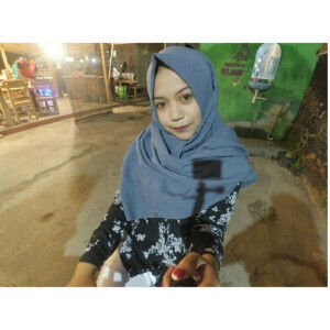 Mellynia Atmawan profile icon