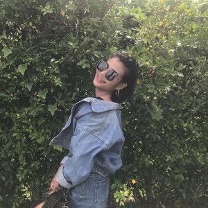 Chom Champange profile icon