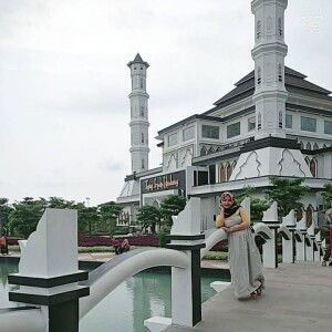 Maella Sari profile icon