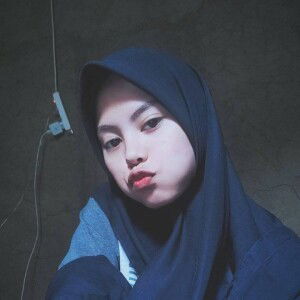 Putri Intan YahyaFarid profile icon