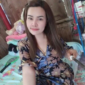 แม่น้องโฟคลิฟ เด้นิ  วงเดือน พลอยบำรุง profile icon