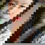 Rebecca Labrador Luis profile icon