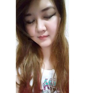 Stefanny Karina profile icon