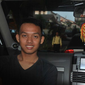 rizky tarnando profile icon