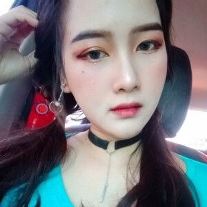 Into Pimonporn profile icon