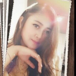 Dika Lestary profile icon