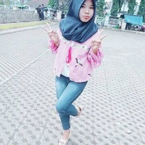 Nur Hasanah profile icon