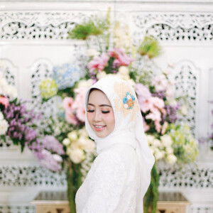 kiky anggradewi profile icon