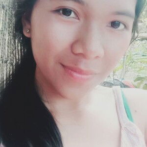 Lore May Tubeza Lubrique profile icon