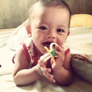 エローナ・ギン 根本 profile icon