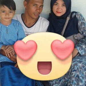 Siti Safariah Sani profile icon