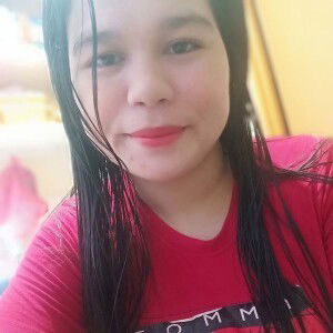 Juvy Felongco Inocencio profile icon