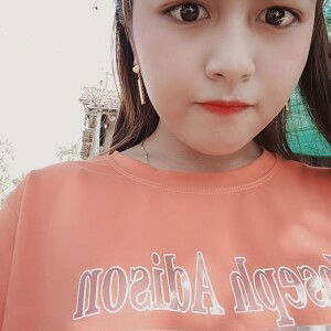 Bé Mo'om profile icon