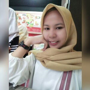 Yuyun Adistari profile icon