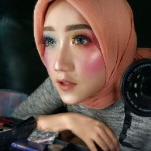 Anik Widayati profile icon