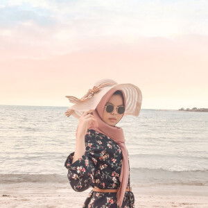 Fadzilah Rahmawati Nur profile icon