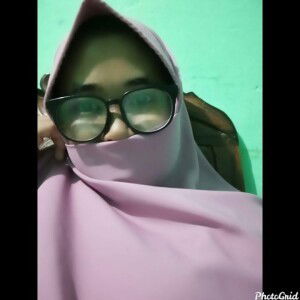 Ana Riana profile icon