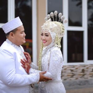 Febri Putri Wulandari profile icon