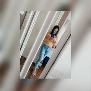 จีจี้... profile icon