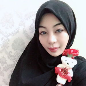 Veronica Izz Zara profile icon