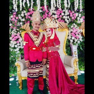 Devi Agustina profile icon