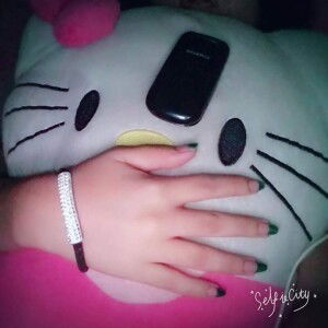 Itha Putri Chantyka profile icon