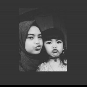 intan Pristaliani profile icon