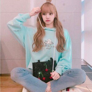 Enok Rokayah profile icon