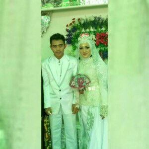 melynda saparni profile icon