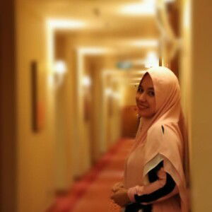 Dini Arifani profile icon