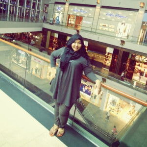 Aini Isma profile icon