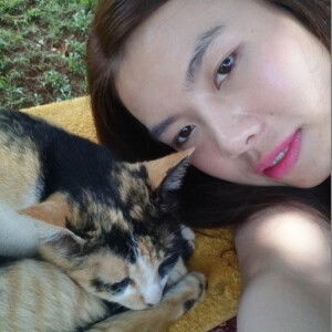 pornthipha may profile icon