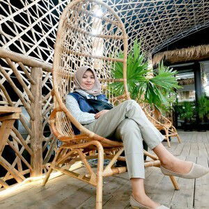 Dwi Ahsanty profile icon