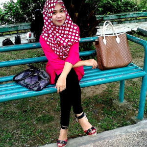 Aulia Apriani profile icon