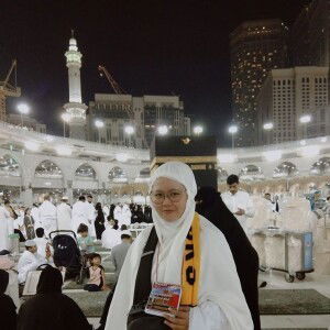 Annisa Hakim profile icon