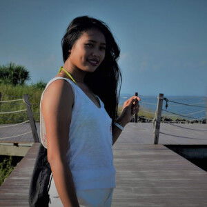 Desak Putu profile icon