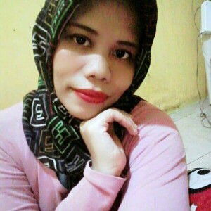 Maya Dumay profile icon