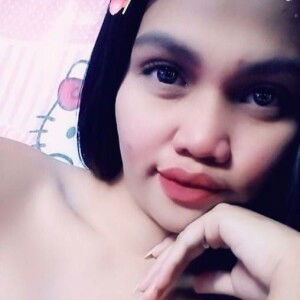 Jhellyann Tan profile icon