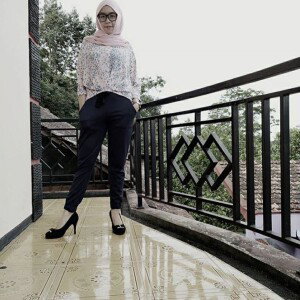 Yuning Lintang Pangestuti profile icon