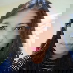 Dina Chrisiana profile icon