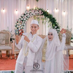 Mega Nur Aina Hendra profile icon