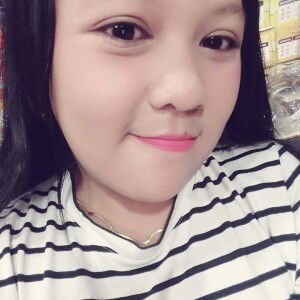 Tria Aprianti profile icon