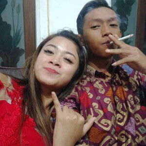 Ayu Agustin profile icon