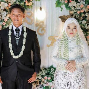 Rizka Fiyantoni profile icon