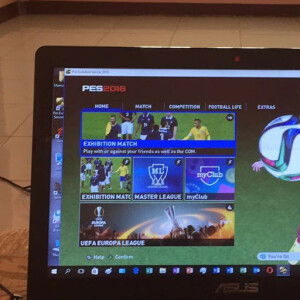 หมาป่า รอวันหอน profile icon