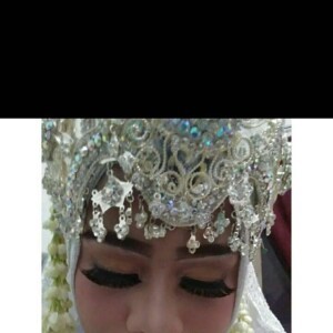 Deby Andhani profile icon