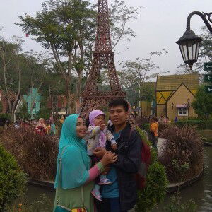 Eka Okti Peni CahyaNingrum profile icon